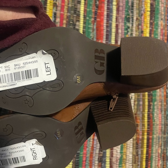 Gianni Bini On Tour western cowboy brown leather boot with gold plated toe. New - Picture 2 of 13